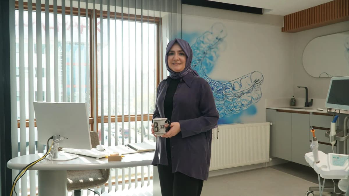 Dr. Betül Uzun muayenehanesi klinik iç mekânı