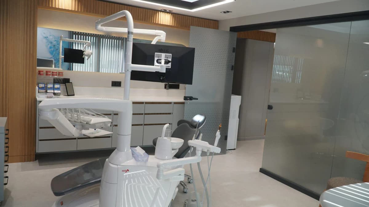 Samsun ortodonti muayenehanesi iç mekân görünümü